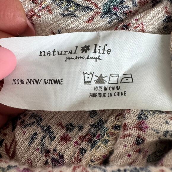 Natural Life Cream Floral Boho Chic Button Down Top Small- Cottagecore - Picture 8 of 10